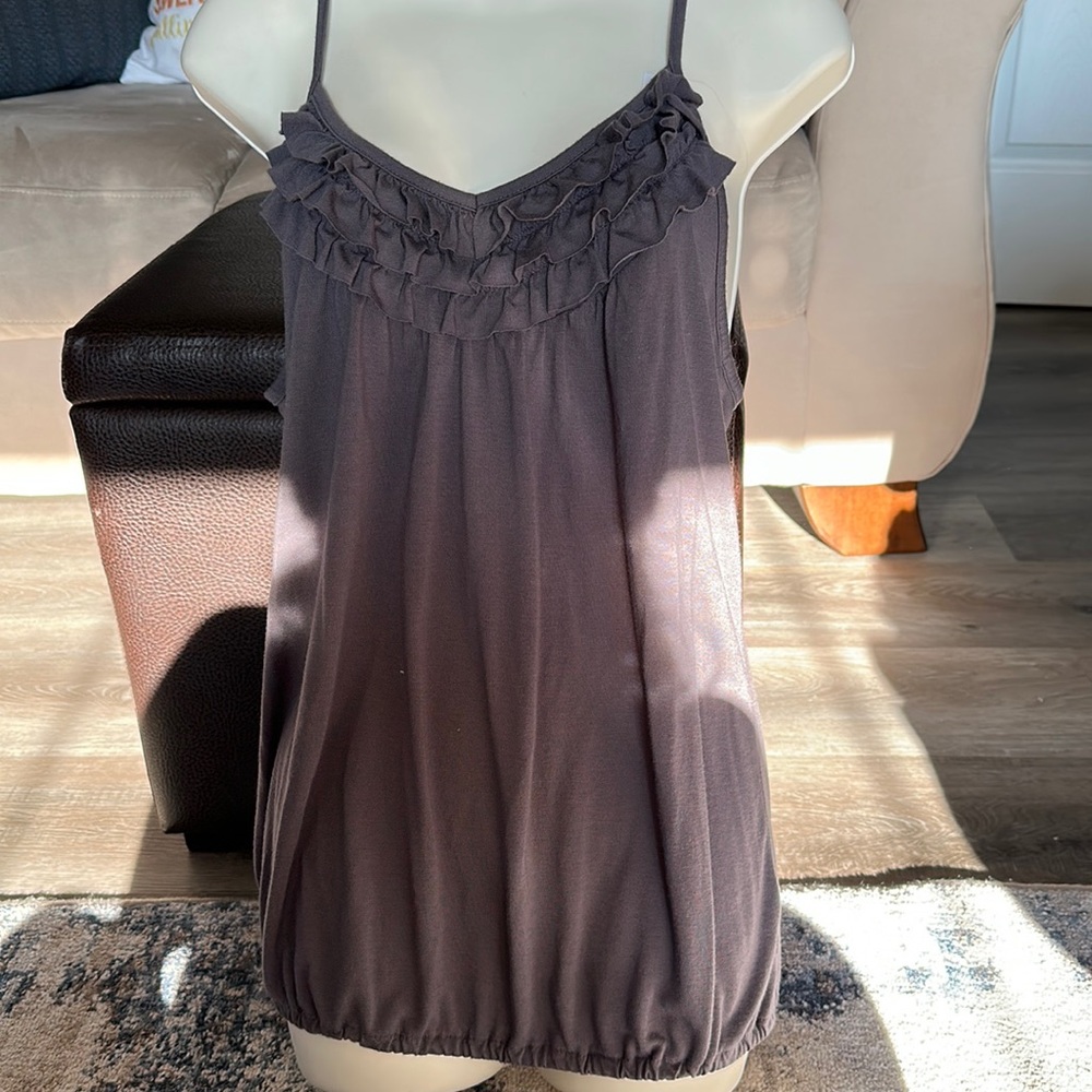 Old Navy women tank size medium gray